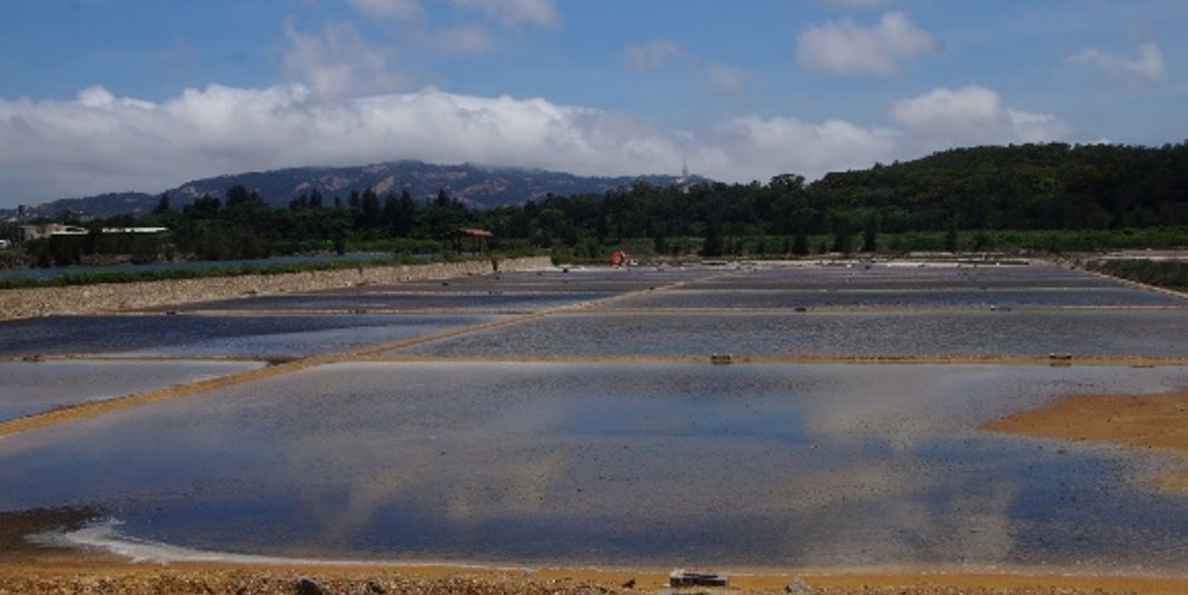 Xiyuan Salt Field.